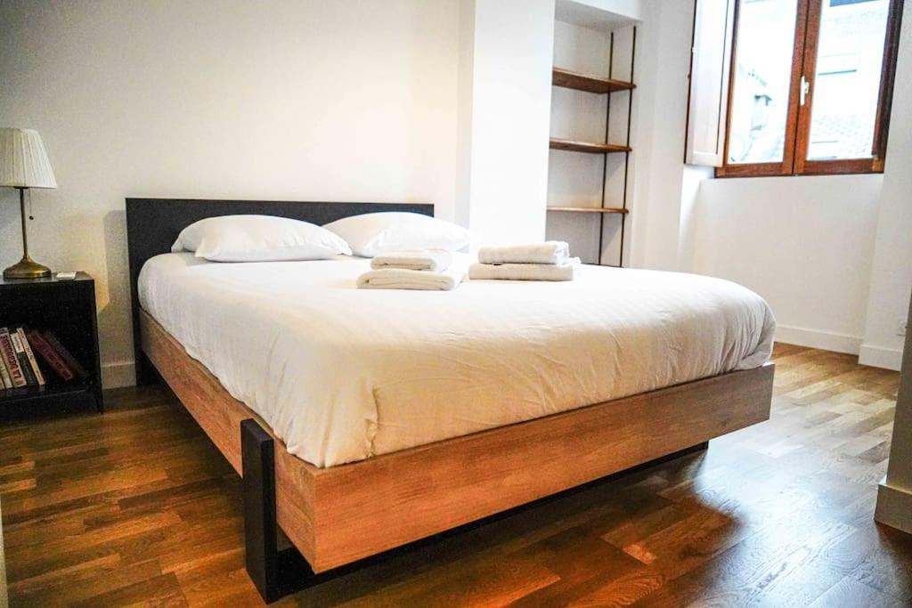 Appartement Le Rive Hugo • Elegance & Art De Vivre à Châteauroux Extérieur photo