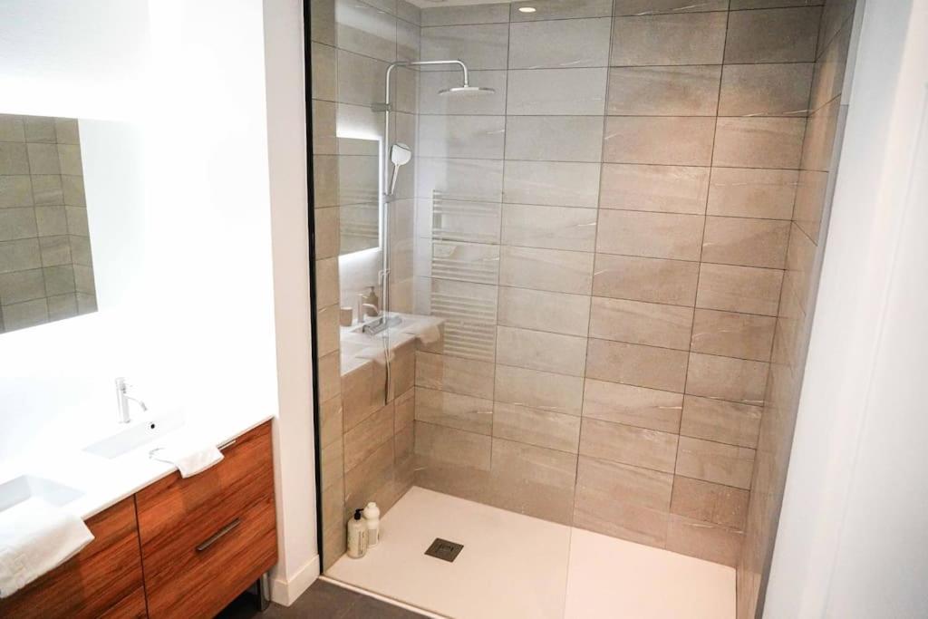 Appartement Le Rive Hugo • Elegance & Art De Vivre à Châteauroux Extérieur photo